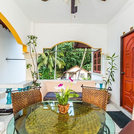Eriksson Guesthouse Patong Buitenkant foto